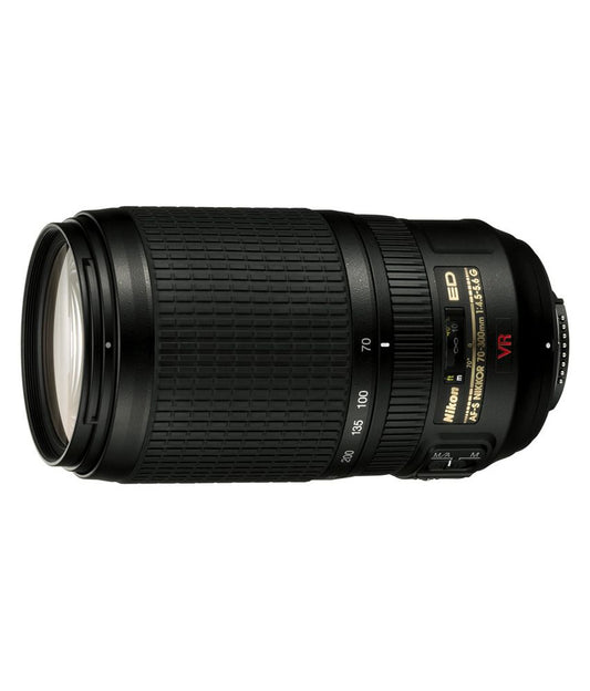 Nikon AF-S VR Zoom-Nikkor  70-300  mm f/4.5-5.6G IF-ED (4.3x)  Lens
